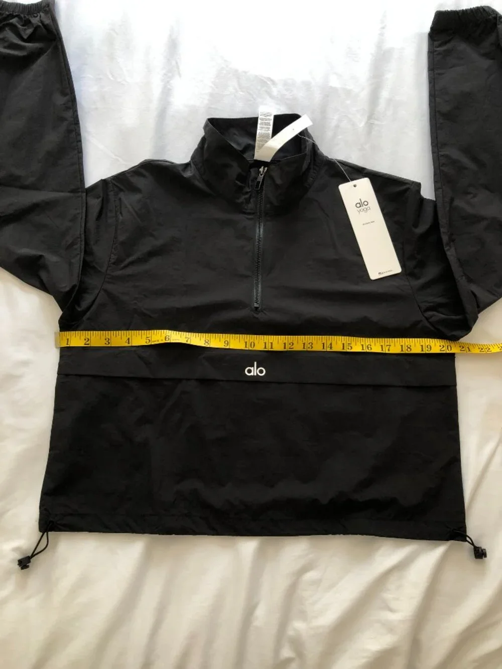 NWT Alo Yoga Cropped Quarter-Zip Neck Pullover Black Size Small